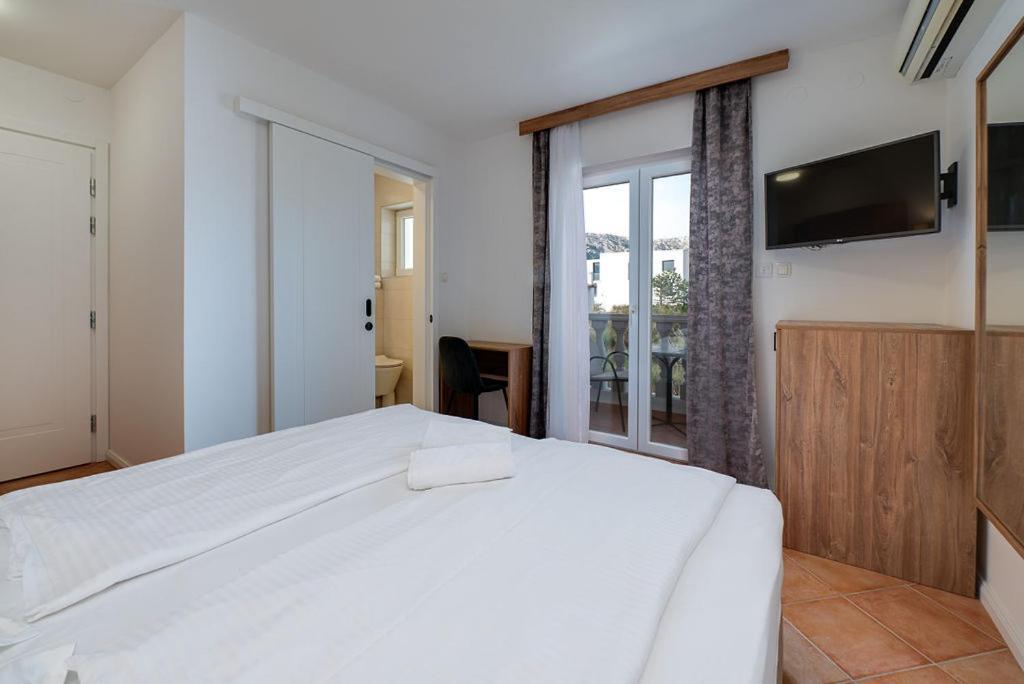 Bed&Breakfast Došen II Baška Exteriér fotografie